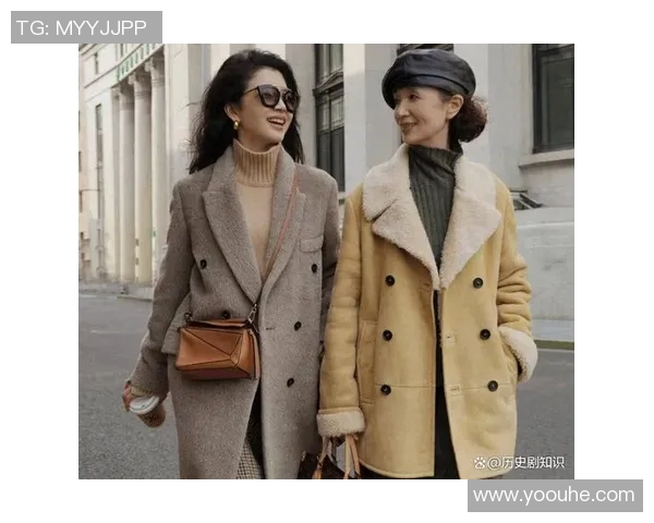 足球明星冬季时尚大揭秘羽绒大衣搭配尽显个性与魅力