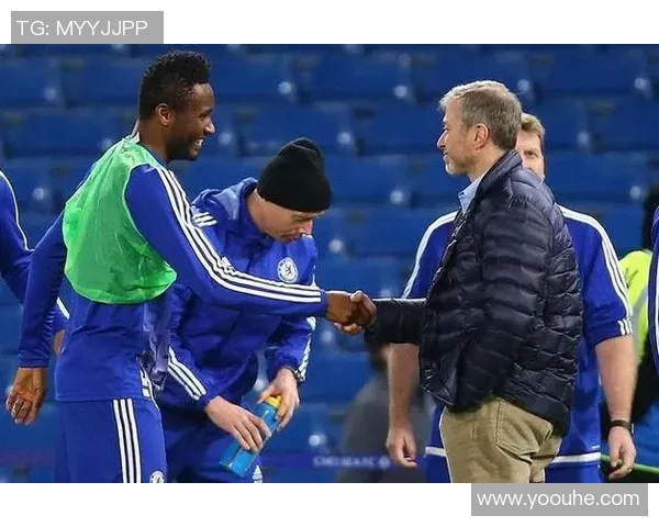 足球明星父亲遭绑架事件引发全球关注警方全力展开营救行动