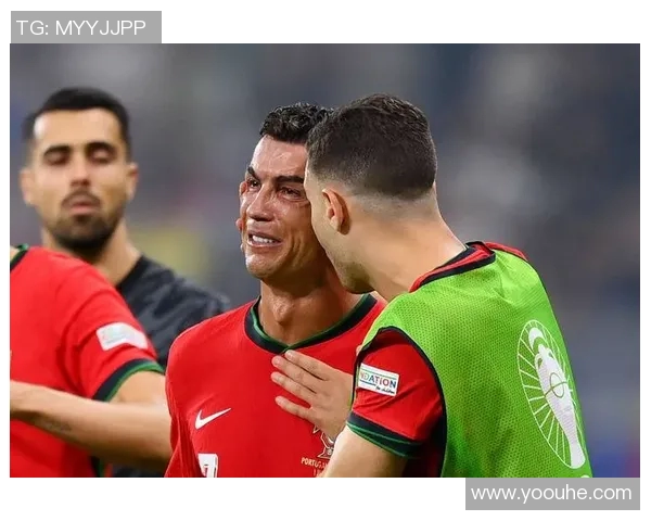 足球明星精彩打点球瞬间大合集展现球场魅力与技术之美