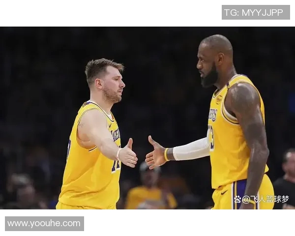 湖人对阵马刺精彩赛事现直播全程回顾与分析